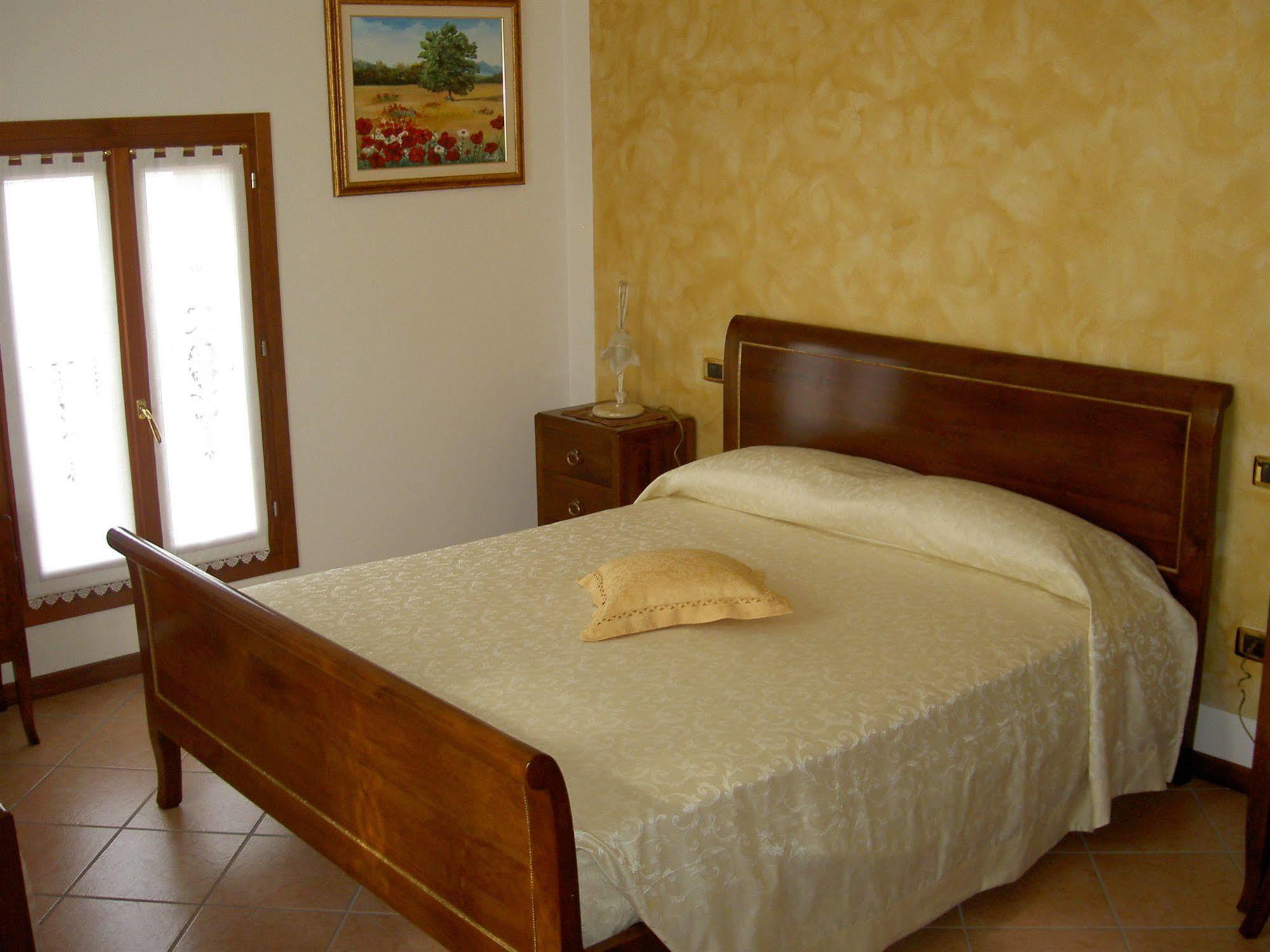 Locanda Al Pigno Sona Exterior photo